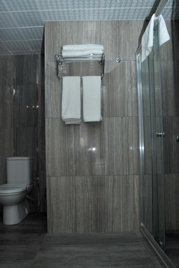 Hotel Lion