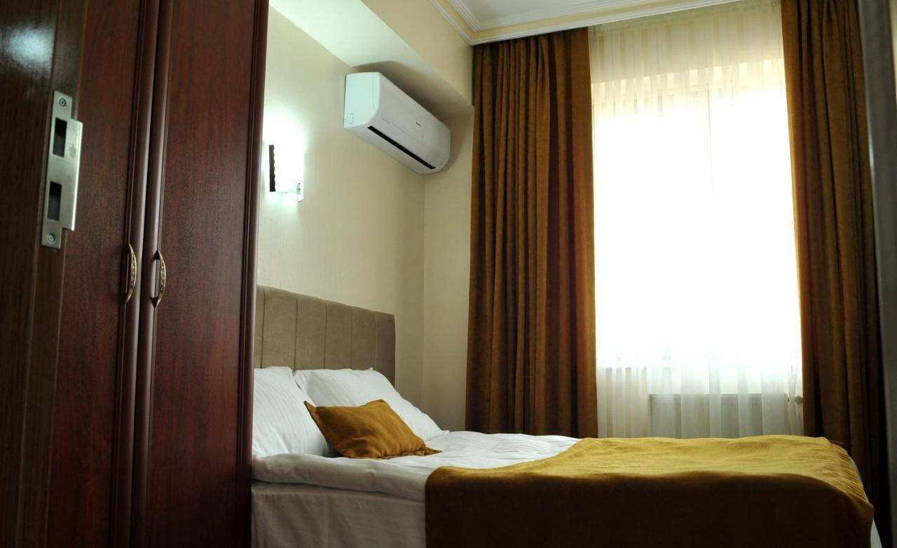 Lion Hotel 3*